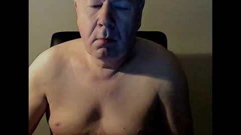 Holger online show from 02-14-25, 04:04