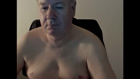 Holger online show from 09-25-25, 03:49