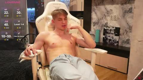 Extaz  Athrey  Howard online show from 11-02-25, 09:50