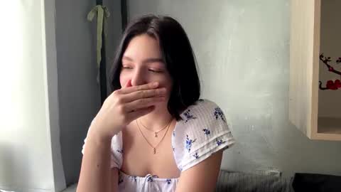 Sofia online show from 03-11-26, 05:13