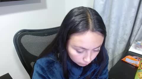 Holly online show from 10-16-25, 06:58