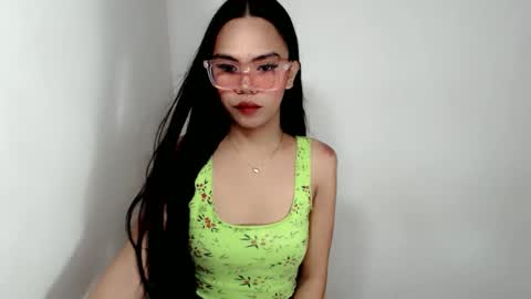 hollyhalo online show from 10-14-25, 09:43