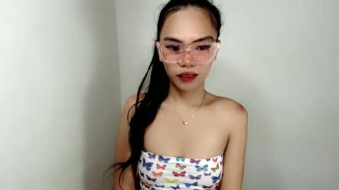 hollyhalo online show from 10-16-25, 02:29