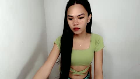 hollyhalo online show from 10-23-25, 10:30