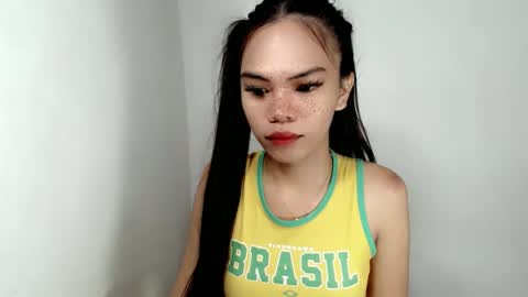 hollyhalo online show from 10-26-25, 01:22