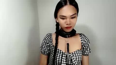 hollyhalo online show from 11-12-25, 04:07