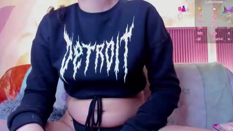 Holly online show from 09-24-25, 11:46
