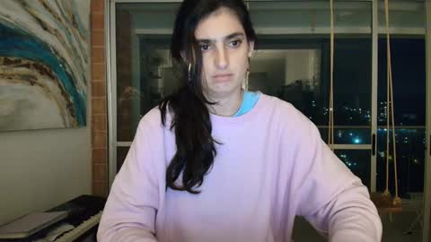 hollyshit_ online show from 01-12-26, 12:05