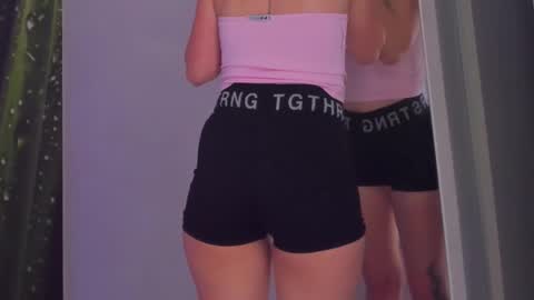 HollyTaillor online show from 10-02-25, 05:47