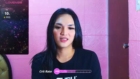 Snapshot of hollywoodbitch chatting on 10-09-25, 04:21 Isabella Marie online show from 10-09-25, 04:21