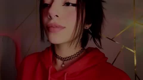 holly online show from 02-08-26, 06:11