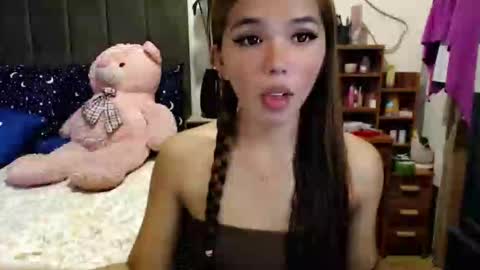holy_molly1 online show from 03-17-26, 03:11