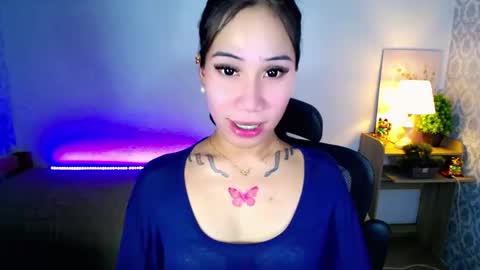 holy_samyx online show from 10-05-25, 04:44