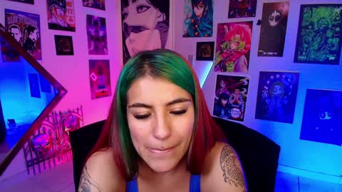 Snapshot of holyeva chatting on 01-31-25, 10:10   online show from 01-31-25, 10:10