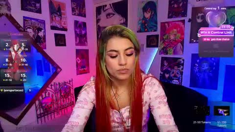 Snapshot of holyeva chatting on 02-11-25, 09:03   online show from 02-11-25, 09:03