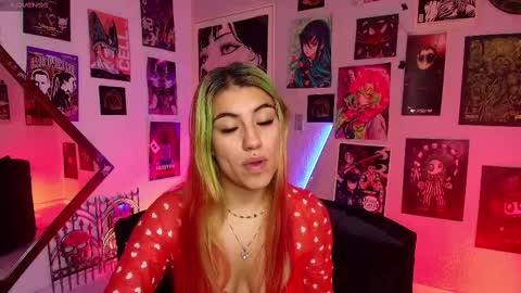 Snapshot of holyeva chatting on 02-16-25, 10:54   online show from 02-16-25, 10:54