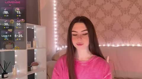 Mia online show from 11-20-25, 03:28