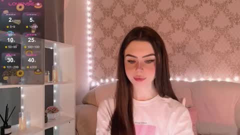 Mia online show from 11-27-25, 03:41