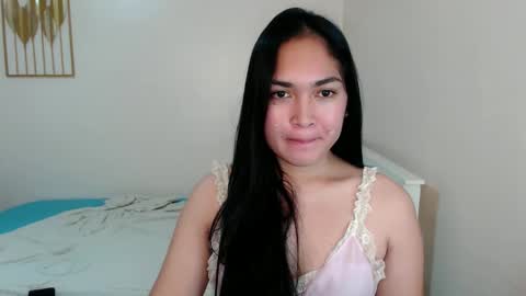 holymolly17 online show from 10-12-25, 03:38