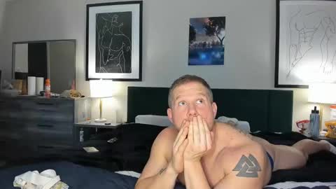 Snapshot of homerjay151 chatting on 12-18-24, 01:26 Chris online show from 12-18-24, 01:26