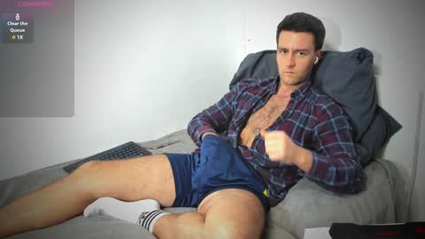Snapshot of honestandrew chatting on 12-10-24, 04:17 Andrew online show from 12-10-24, 04:17