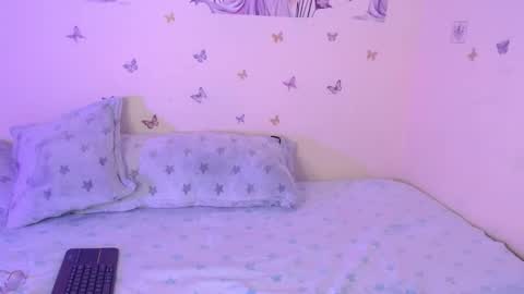 mimi online show from 11-14-25, 11:53