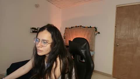   online show from 09-16-25, 01:34