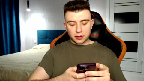 Wolfy online show from 12-29-24, 09:20