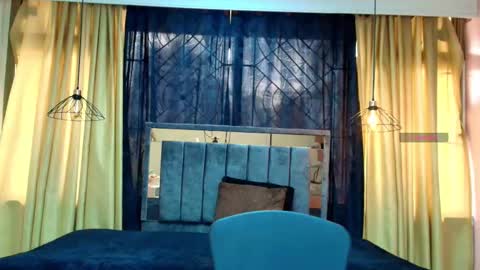 Honey Love online show from 10-06-25, 01:52