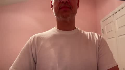 honey_man14 online show from 10-15-25, 07:03