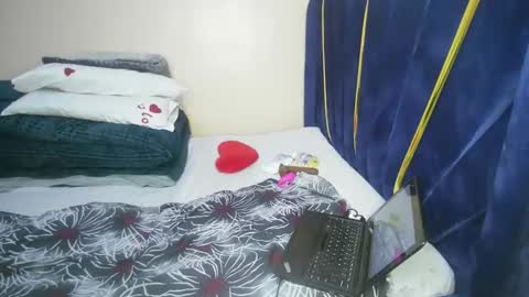 honey_nubia0 online show from 02-16-26, 04:58