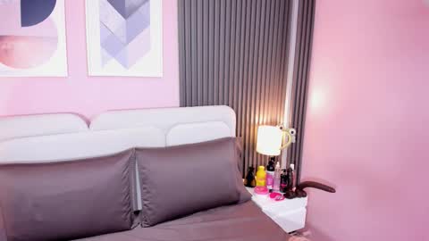 honey_sofii_ online show from 10-17-25, 11:24