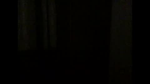 honey_yuzu online show from 10-27-25, 03:16