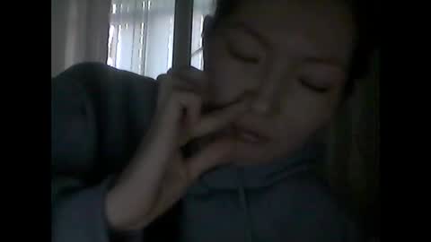 honey_yuzu online show from 11-06-25, 10:49