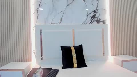 honeyangelh online show from 02-19-26, 11:50