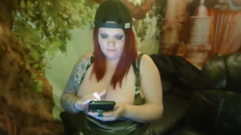 honeychambers online show from 10-21-25, 10:54