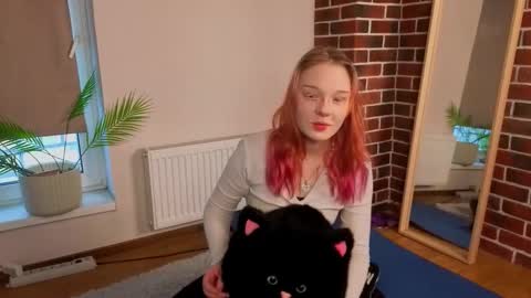 Lily You can call me sweet kitty online show from 01-19-26, 08:18