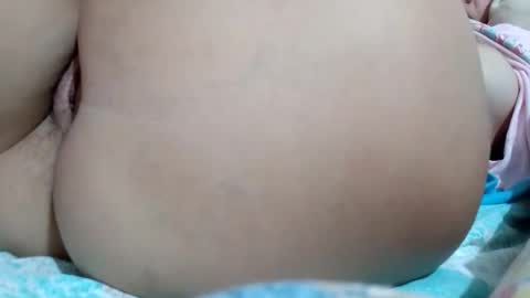 Snapshot of honeyjuice7 chatting on 09-30-25, 01:21 Sensimilla online show from 09-30-25, 01:21