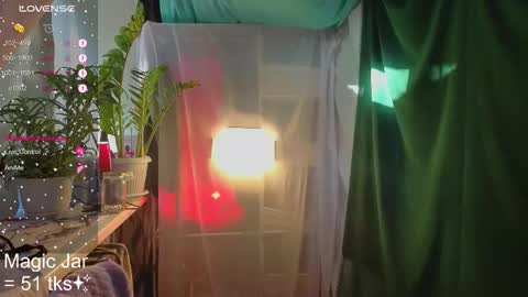 Molly  online show from 09-11-25, 04:12