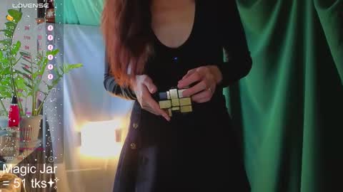 Molly  online show from 10-05-25, 05:17
