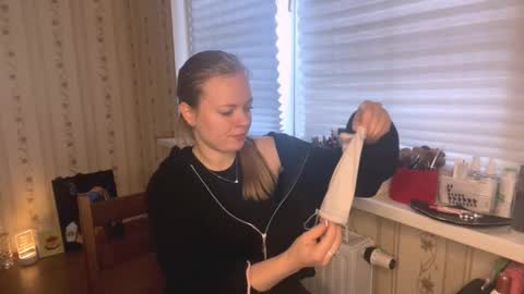 Hello My name is Lola online show from 03-28-26, 11:43