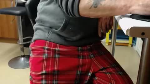 honeymaster290 online show from 01-06-26, 04:00