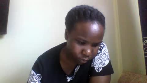 Snapshot of honeymuny chatting on 11-03-25, 12:28 Honeymuny online show from 11-03-25, 12:28