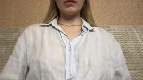 honeynymph online show from 03-12-25, 03:40
