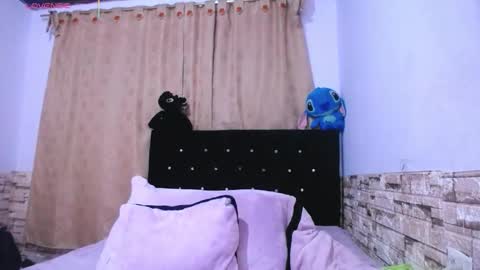 Snapshot of honeypussy3021 chatting on 02-07-26, 08:18 Victoria online show from 02-07-26, 08:18