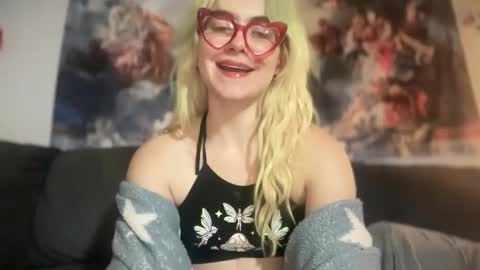 Emi Rose online show from 10-21-25, 03:18