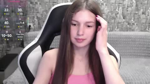 Nancy online show from 10-04-25, 12:14