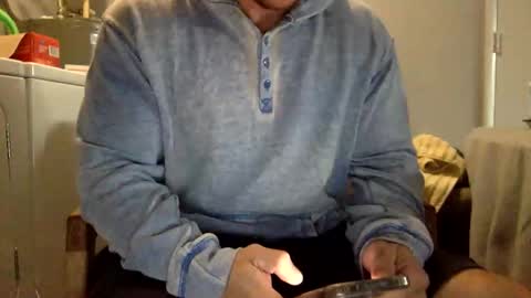 Snapshot of hoodiesahdgoodies chatting on 12-16-25, 02:11 D online show from 12-16-25, 02:11