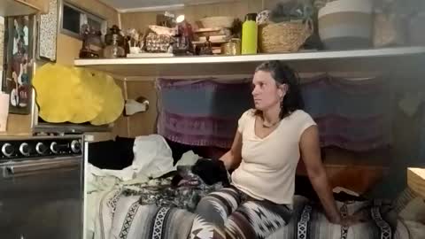 hoodoou online show from 12-15-25, 02:38