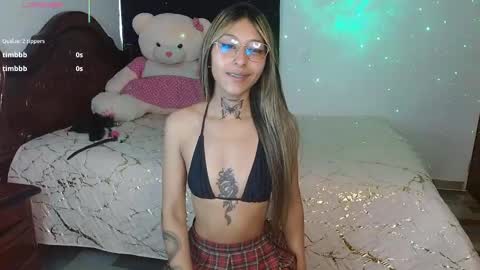 Hoollly Jones online show from 10-10-25, 02:49